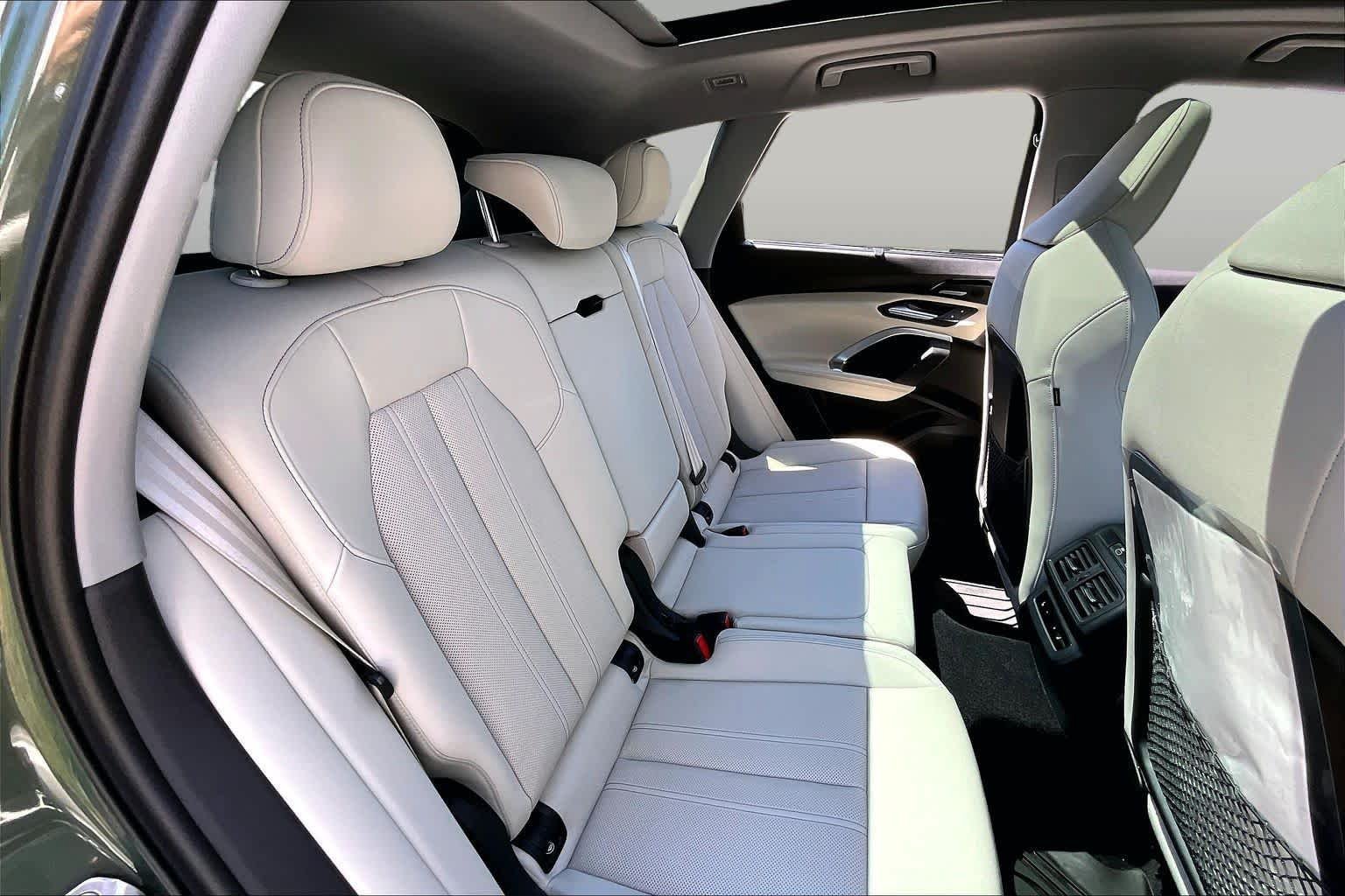 Used 2025 Audi Q5 Prestige AWD/4WD image 21