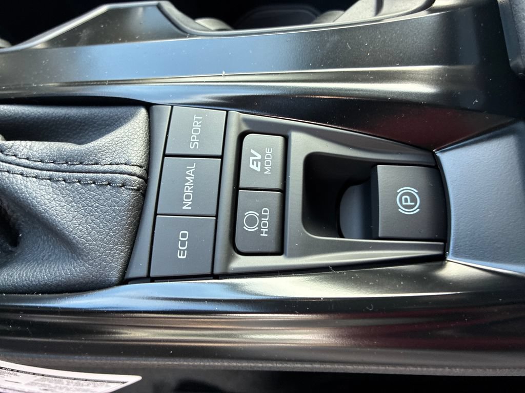 New 2026 Toyota Camry SE FWD image 37