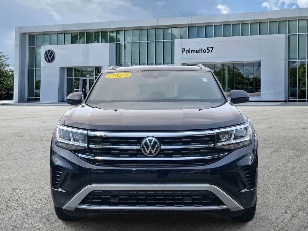 Used 2022 Volkswagen Atlas Cross Sport SEL AWD/4WD image 2