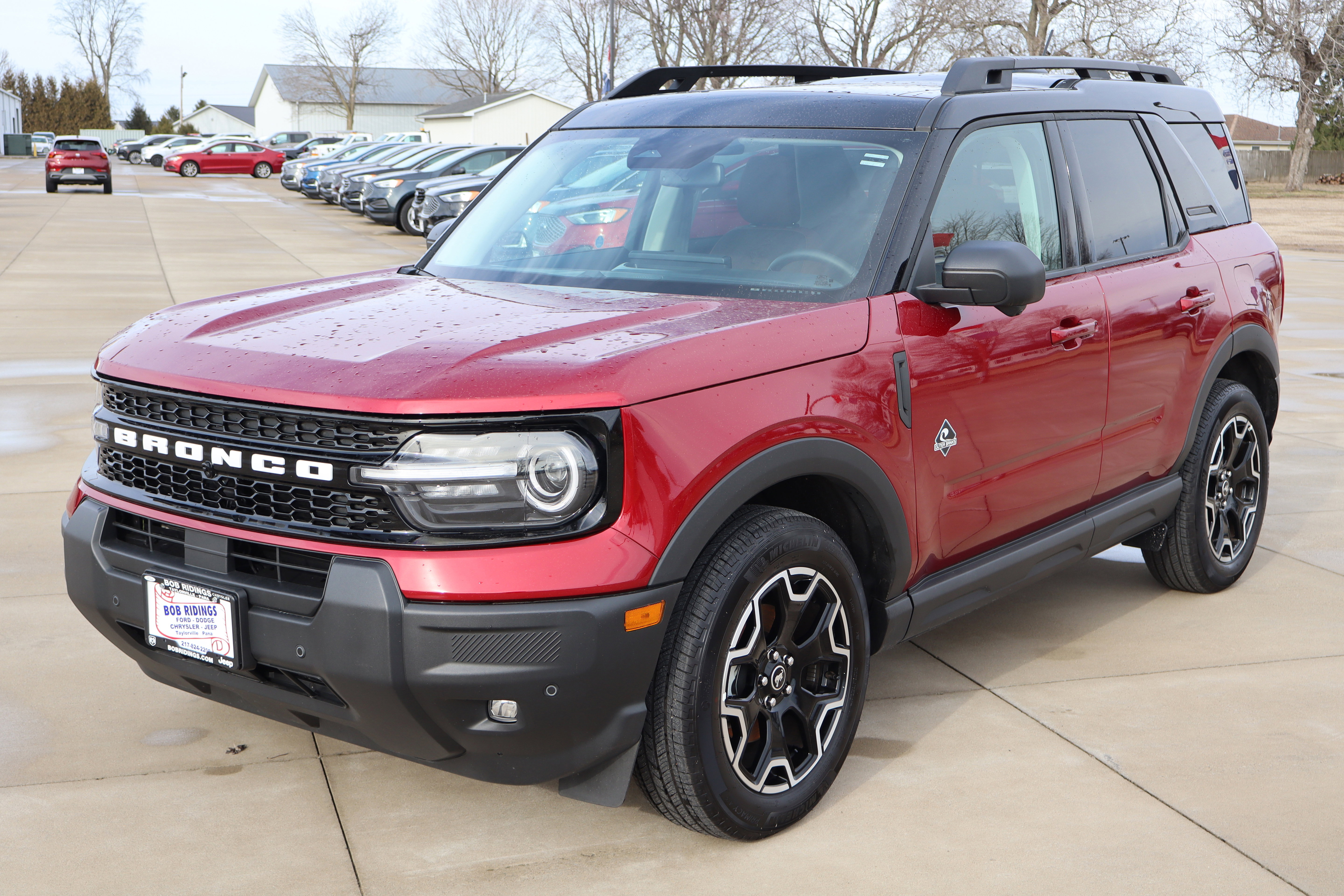 Used 2025 Ford Bronco Sport Outer Banks w/ Outer Banks Tech Package+ image 2