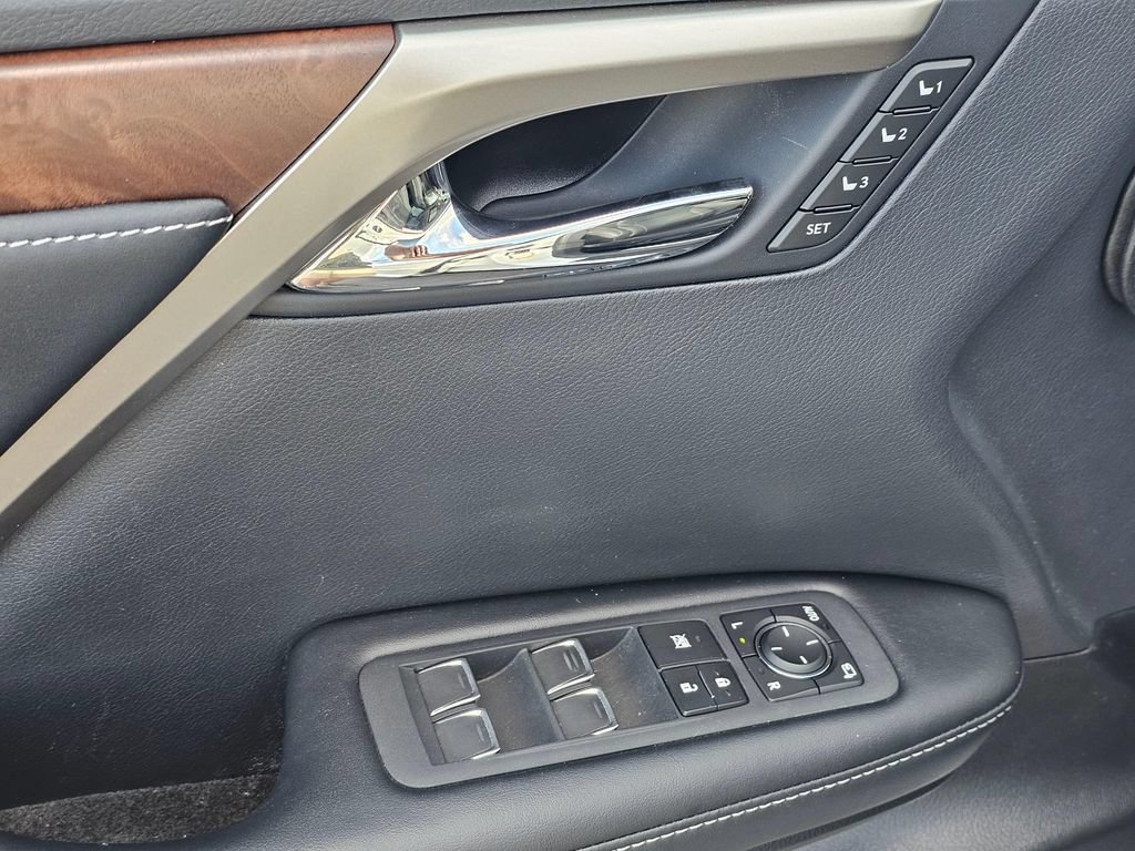 Used 2022 Lexus RX 450hL AWD w/ Premium Package image 24
