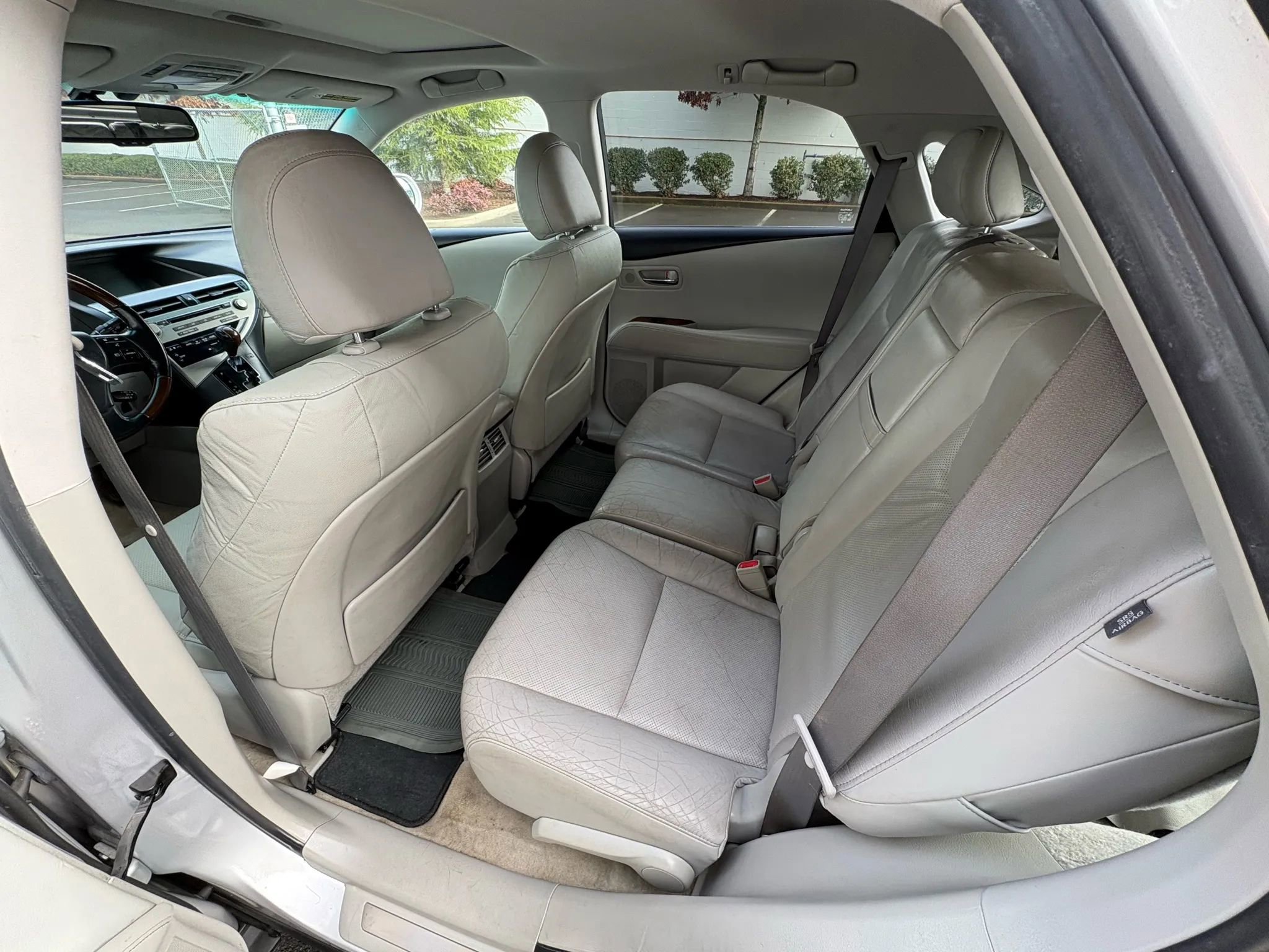 Used 2011 Lexus RX 350 RX 350 Sport Utility 4D w/ Premium Pkg image 17