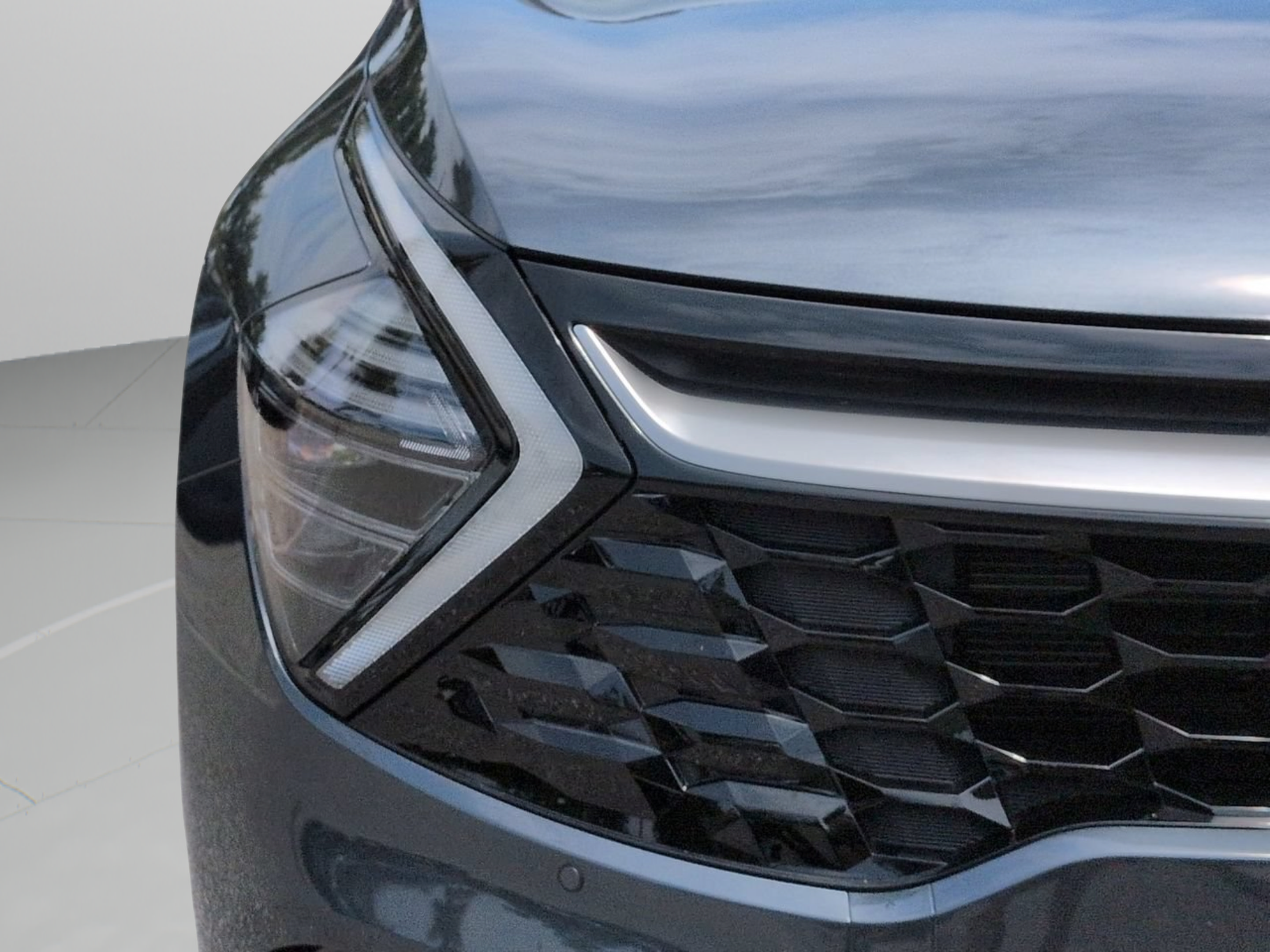 Certified 2025 Kia Sportage SX Prestige AWD/4WD image 12