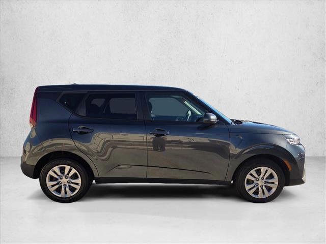 Used 2020 Kia Soul LX image 4