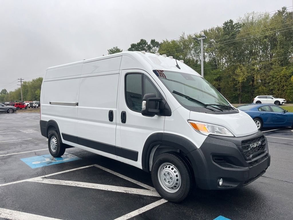 Used 2025 RAM ProMaster 2500 w/ Convenience Group image 6