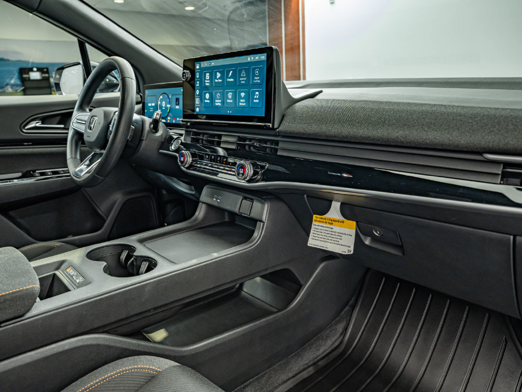 Used 2024 Honda Prologue EX image 40
