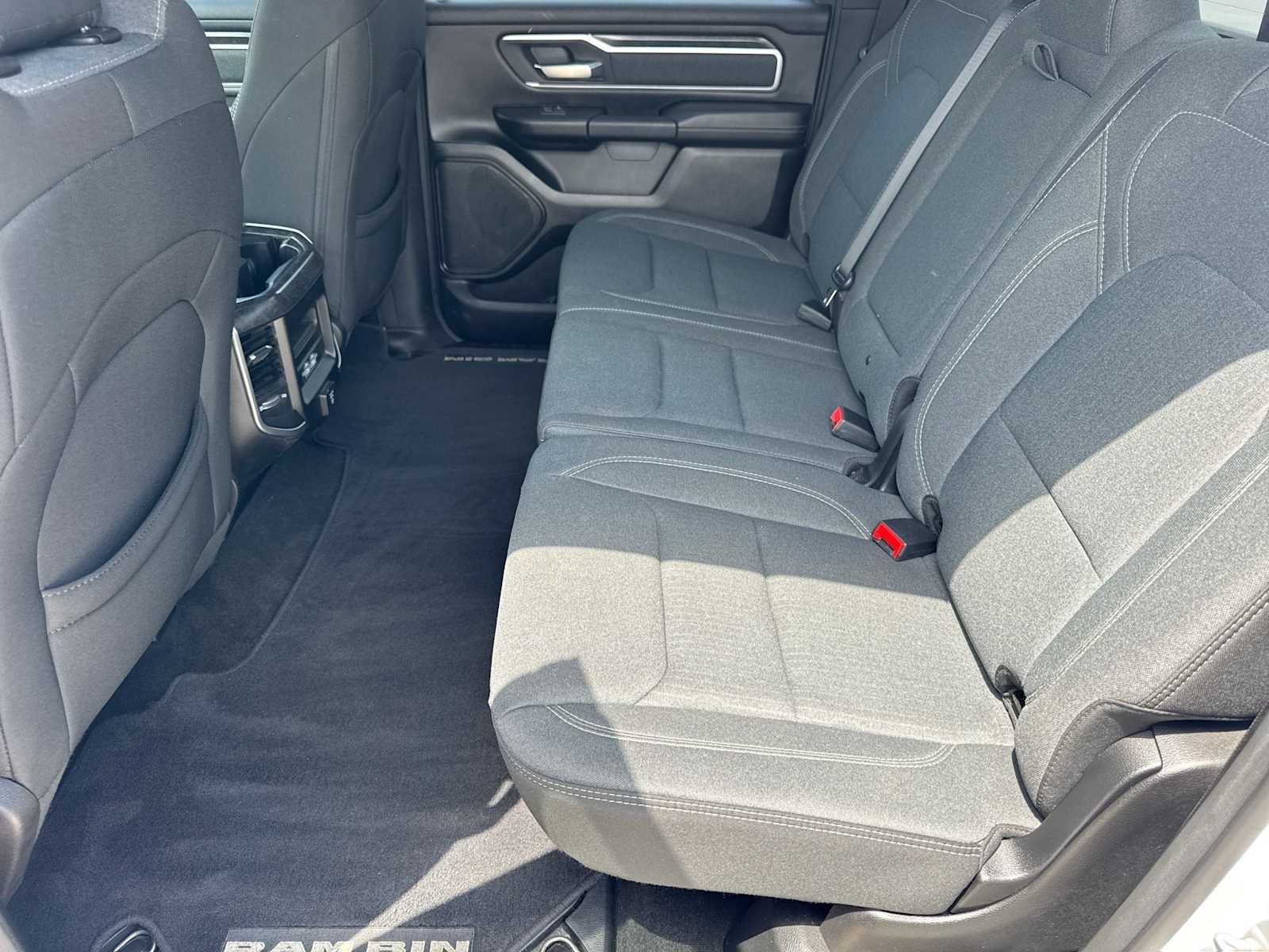 Used 2021 RAM 1500 Big Horn AWD/4WD image 18