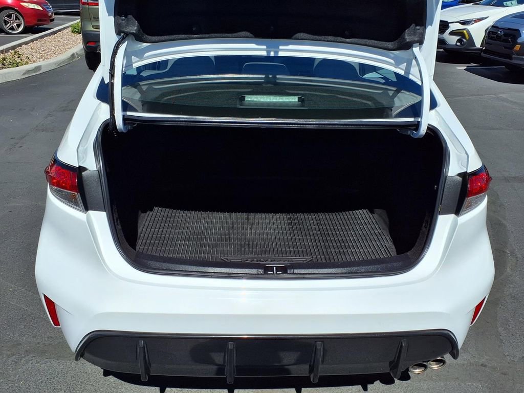 Used 2023 Toyota Corolla SE image 16