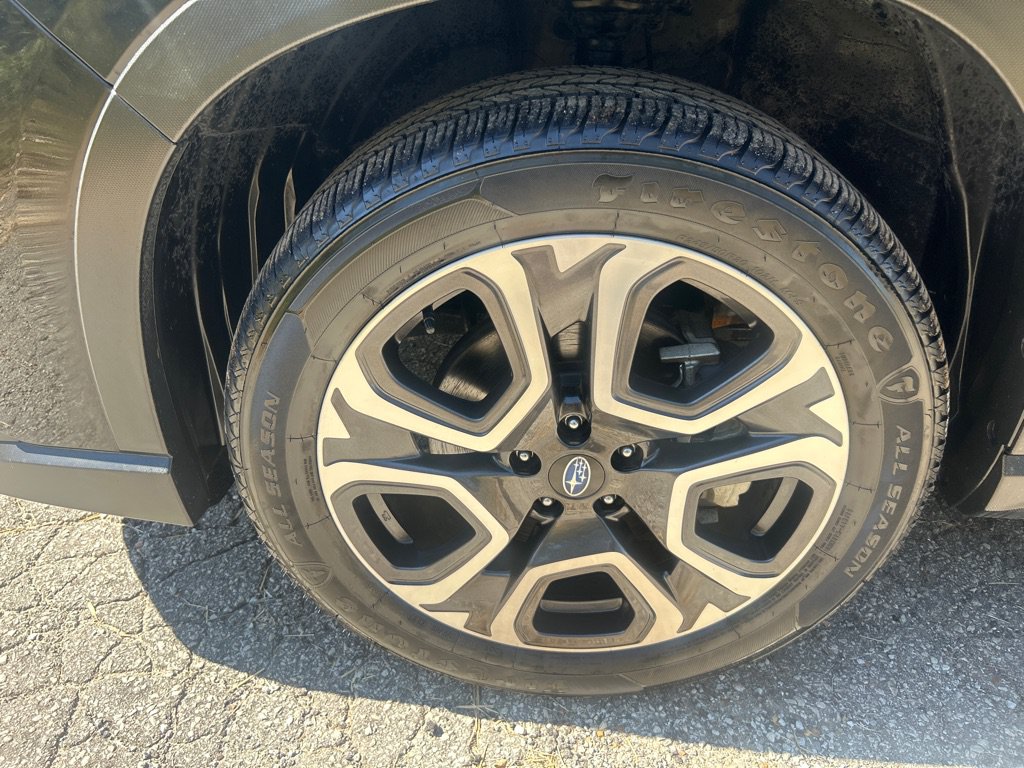 Used 2023 Subaru Ascent Limited AWD/4WD image 25