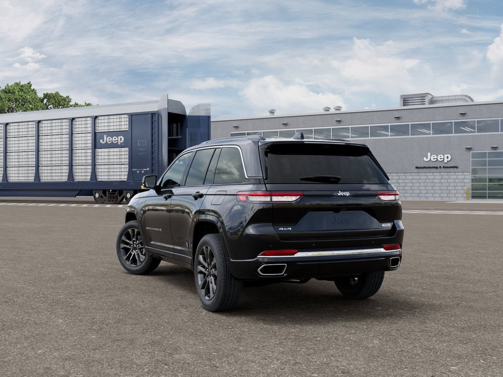 New 2025 Jeep Grand Cherokee Overland w/ Adv Protech Group III AWD/4WD image 3