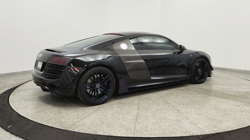 Used 2010 Audi R8 V10 AWD/4WD image 5