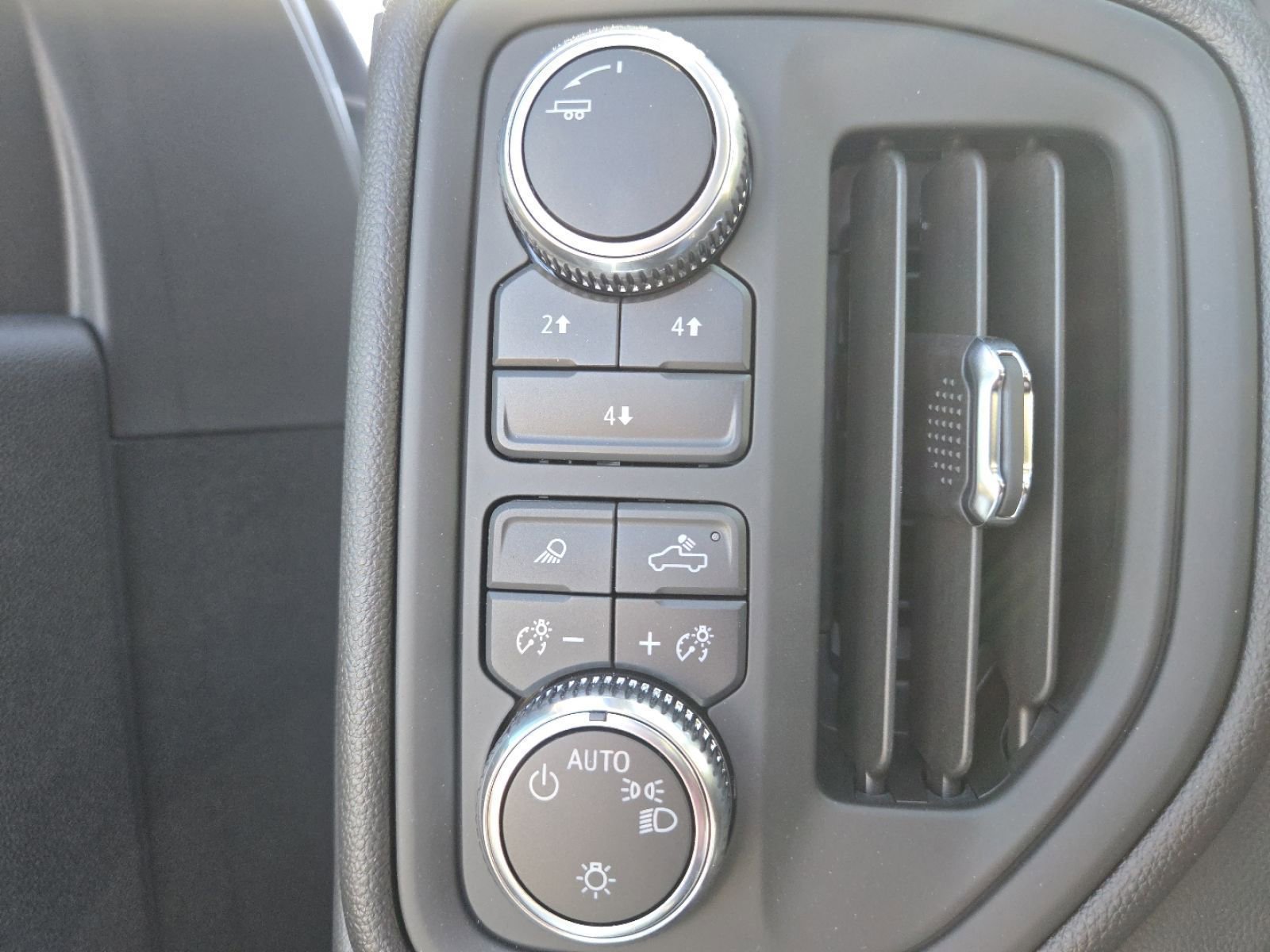 New 2025 GMC Sierra 3500 Pro w/ Convenience Package image 4