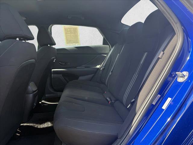 Certified 2025 Hyundai Elantra Sport image 15