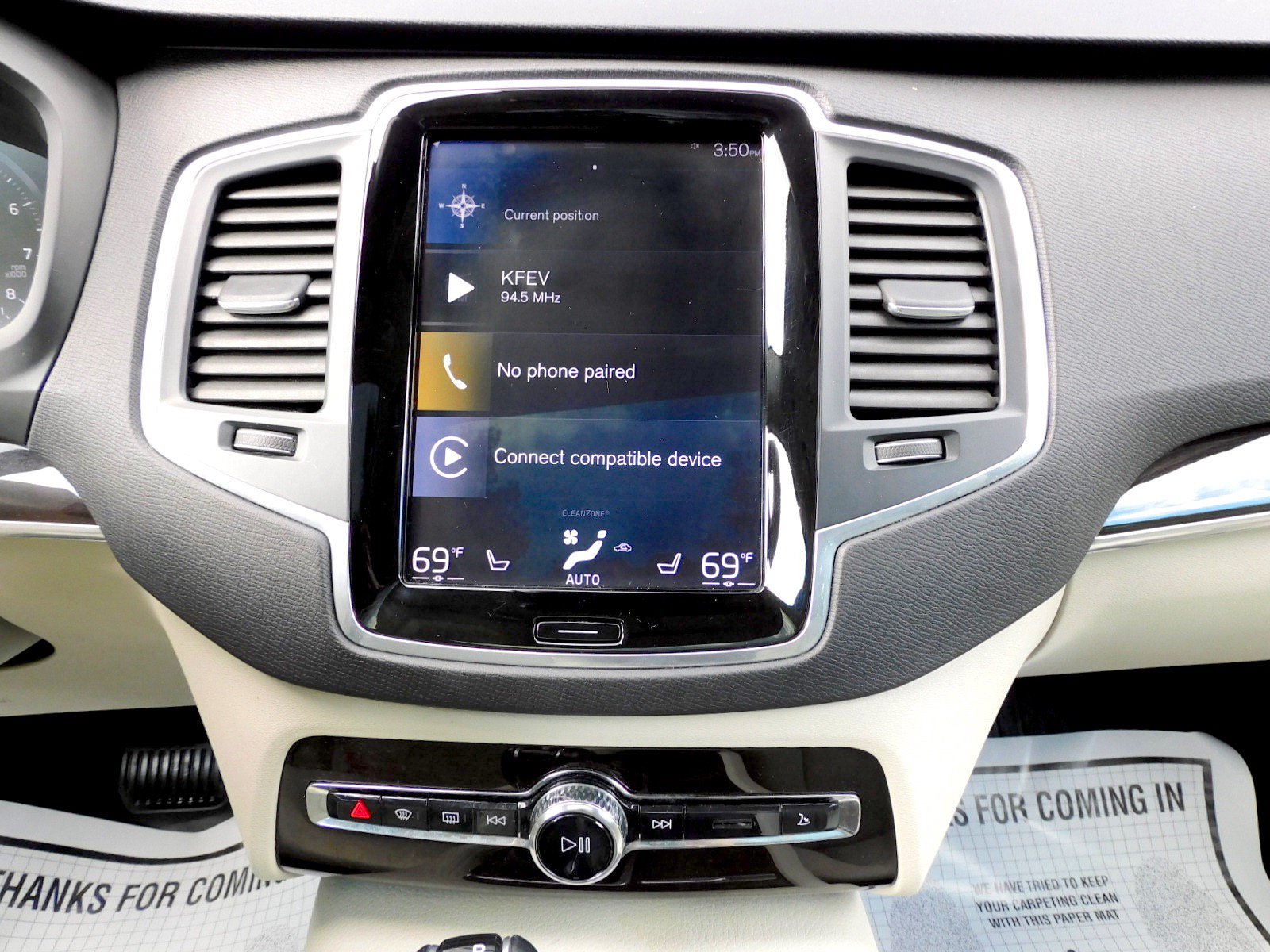 Used 2019 Volvo XC90 T6 Momentum w/ Advanced Package AWD/4WD image 11