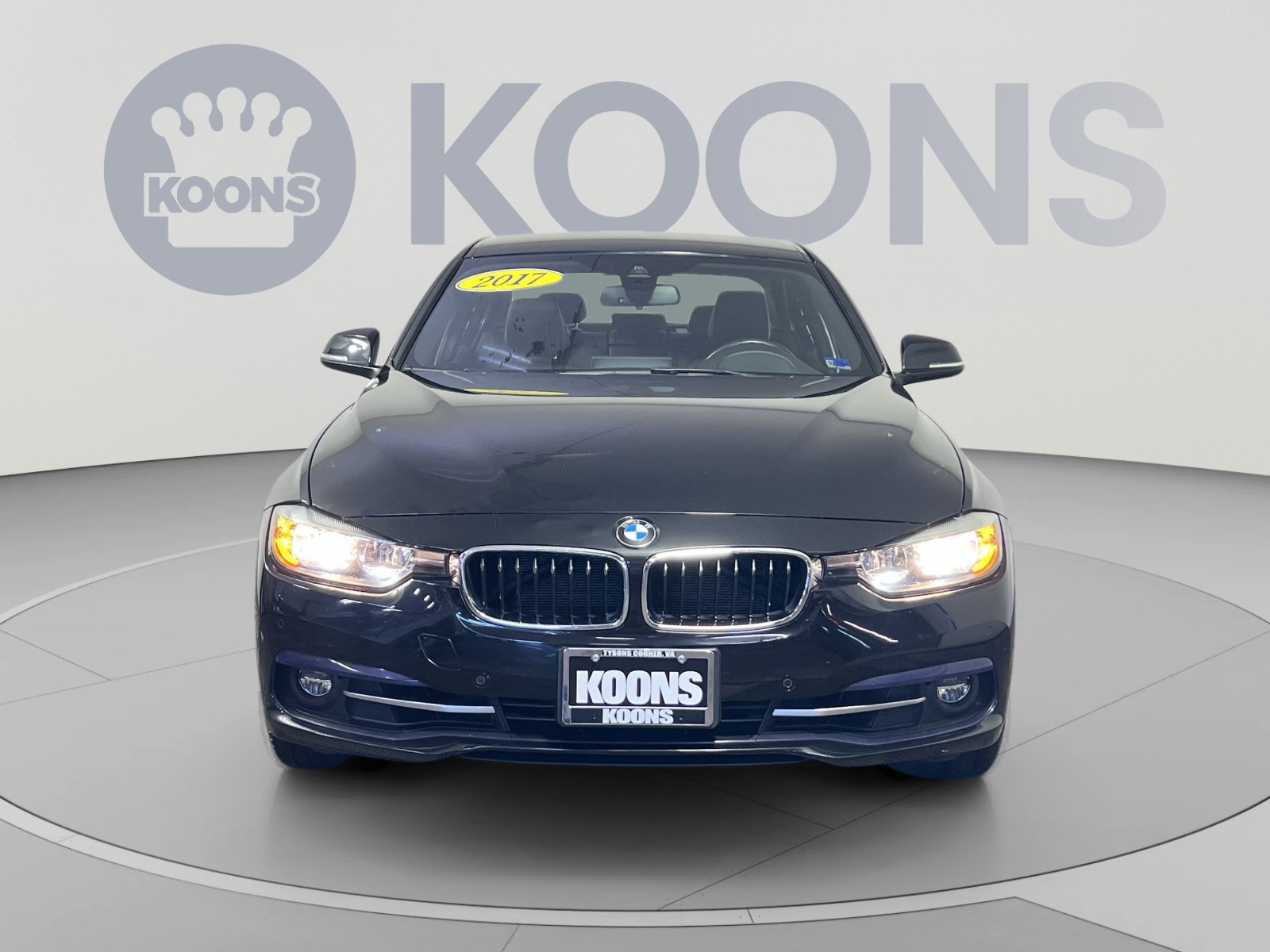 Used 2017 BMW 330i xDrive Sedan AWD/4WD image 11