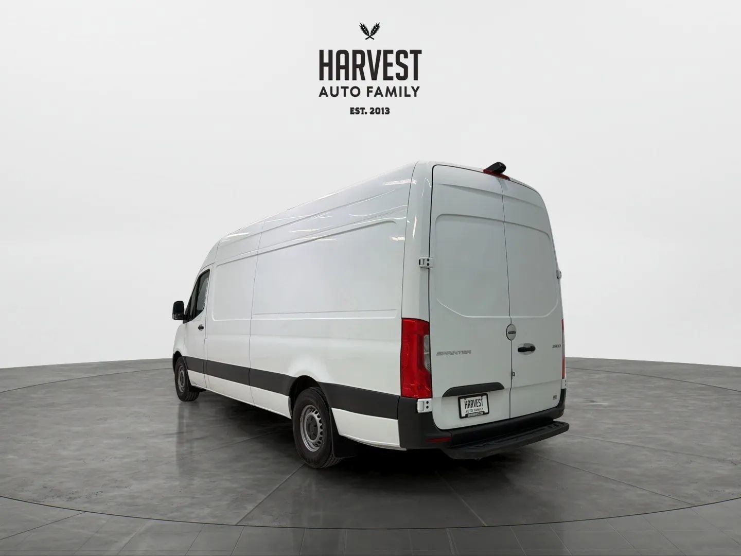 Used 2021 Freightliner Sprinter 2500 image 4