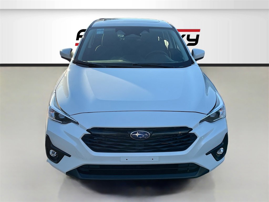 Used 2024 Subaru Impreza 2.0i Sport image 2