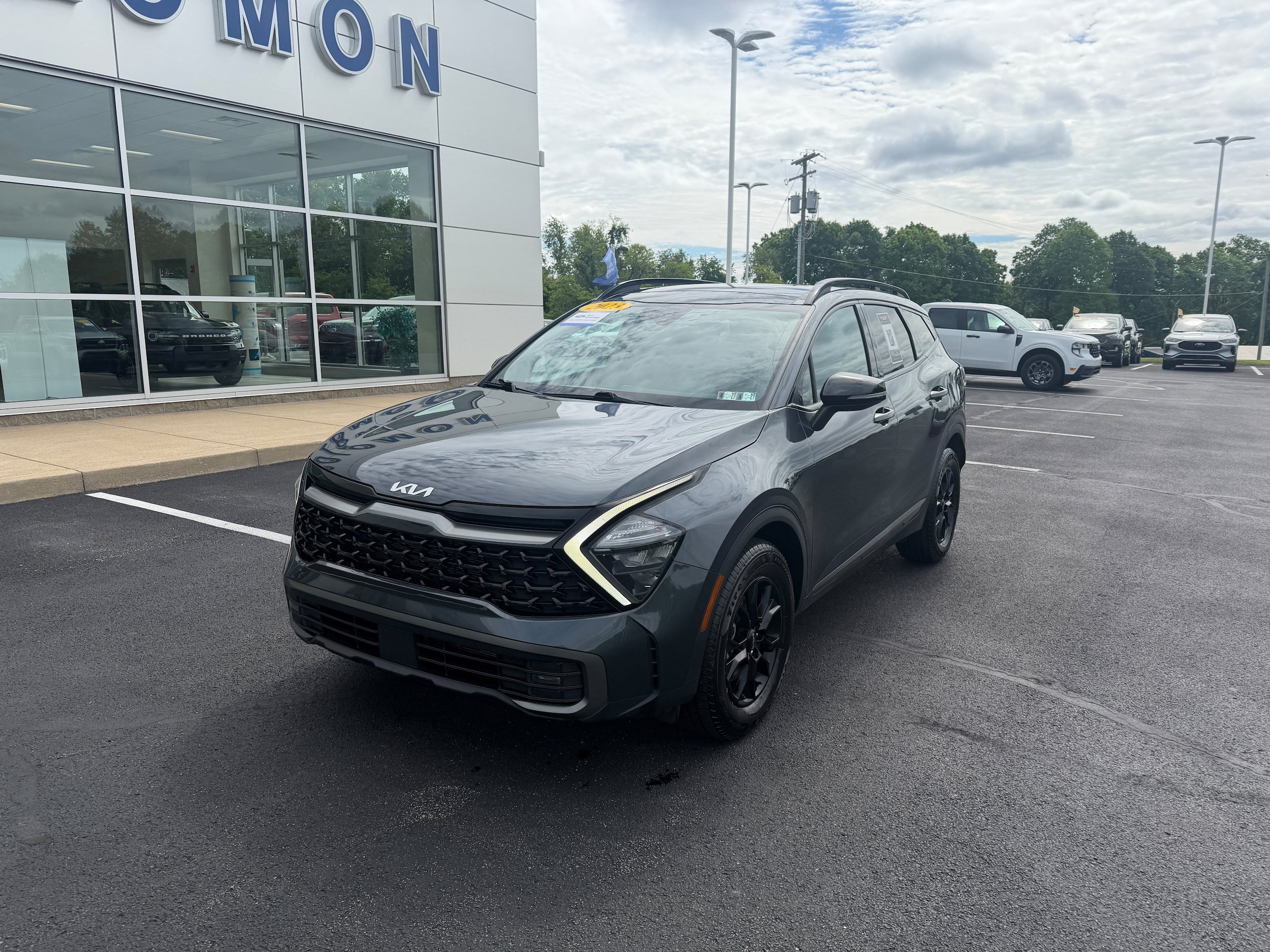 Used 2023 Kia Sportage X-Pro AWD/4WD image 2