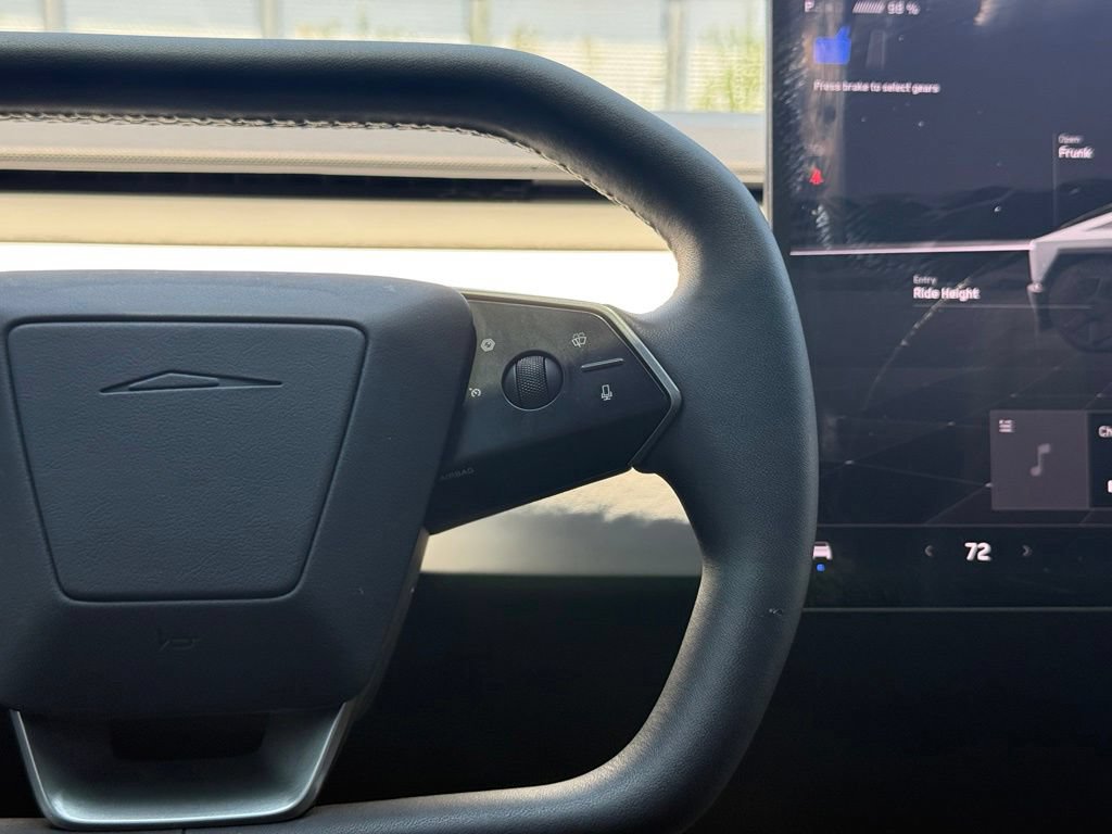 Used 2024 Tesla Cybertruck AWD Crew Cab image 16