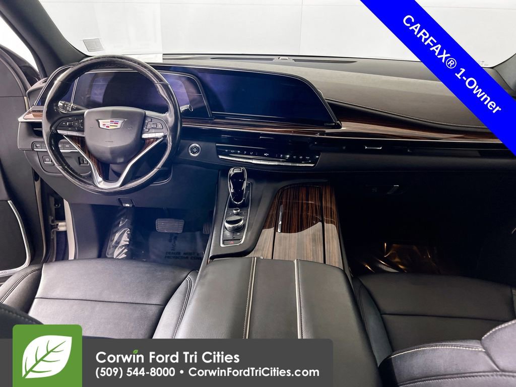 Used 2022 Cadillac Escalade Luxury w/ LPO, Floor Liner Package image 7