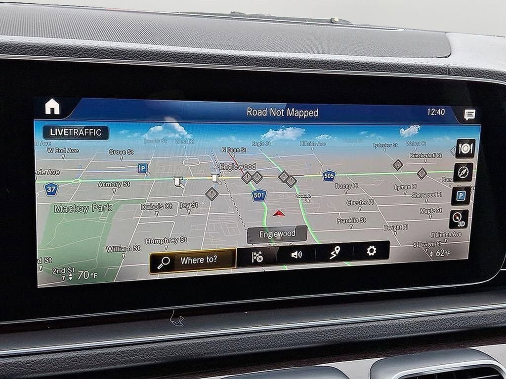 Used 2023 Mercedes-Benz GLS 450 4MATIC image 18