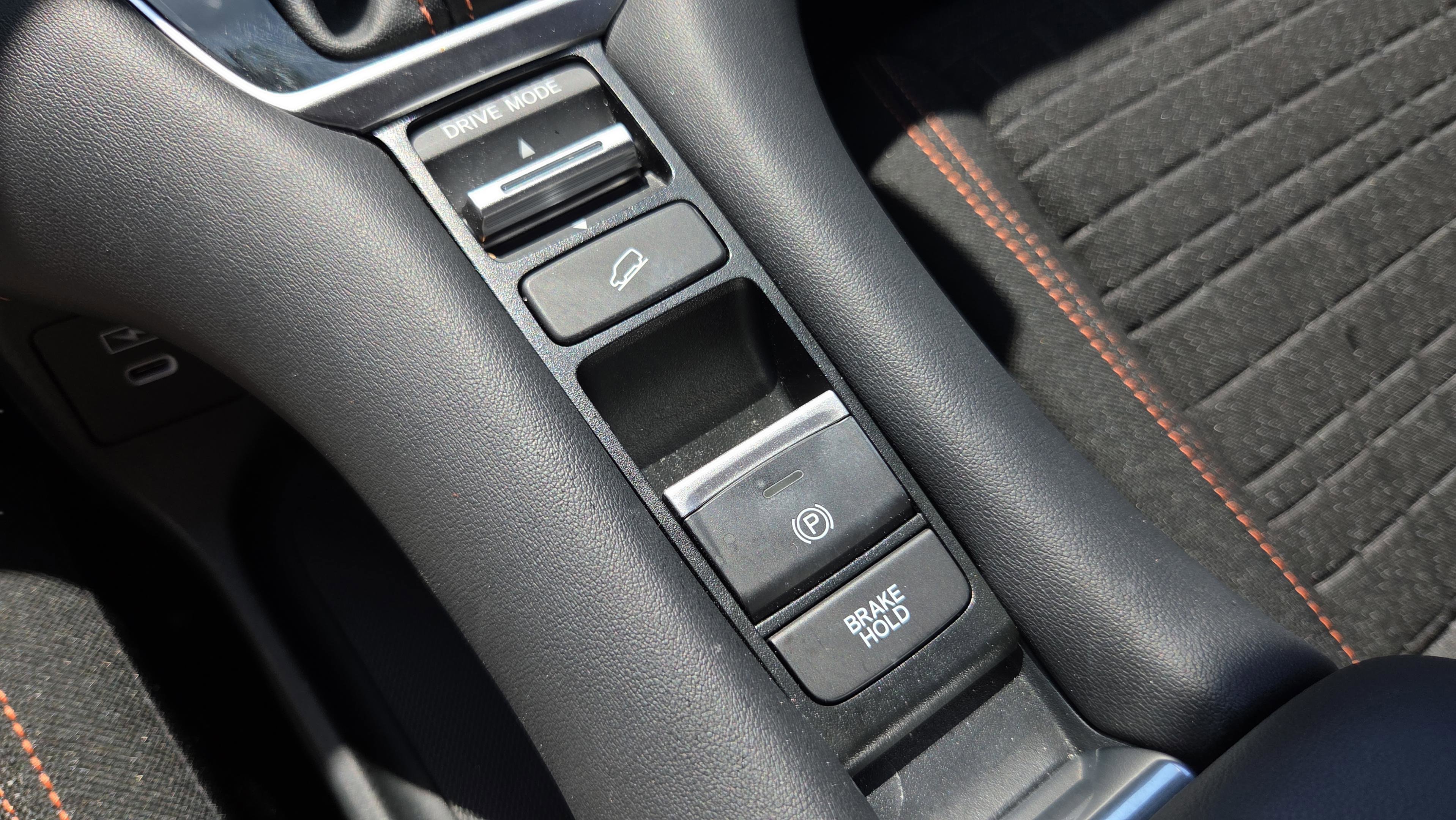 Used 2024 Honda HR-V Sport image 36