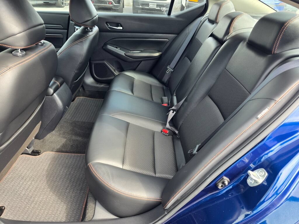 Used 2020 Nissan Altima 2.5 SR FWD image 14