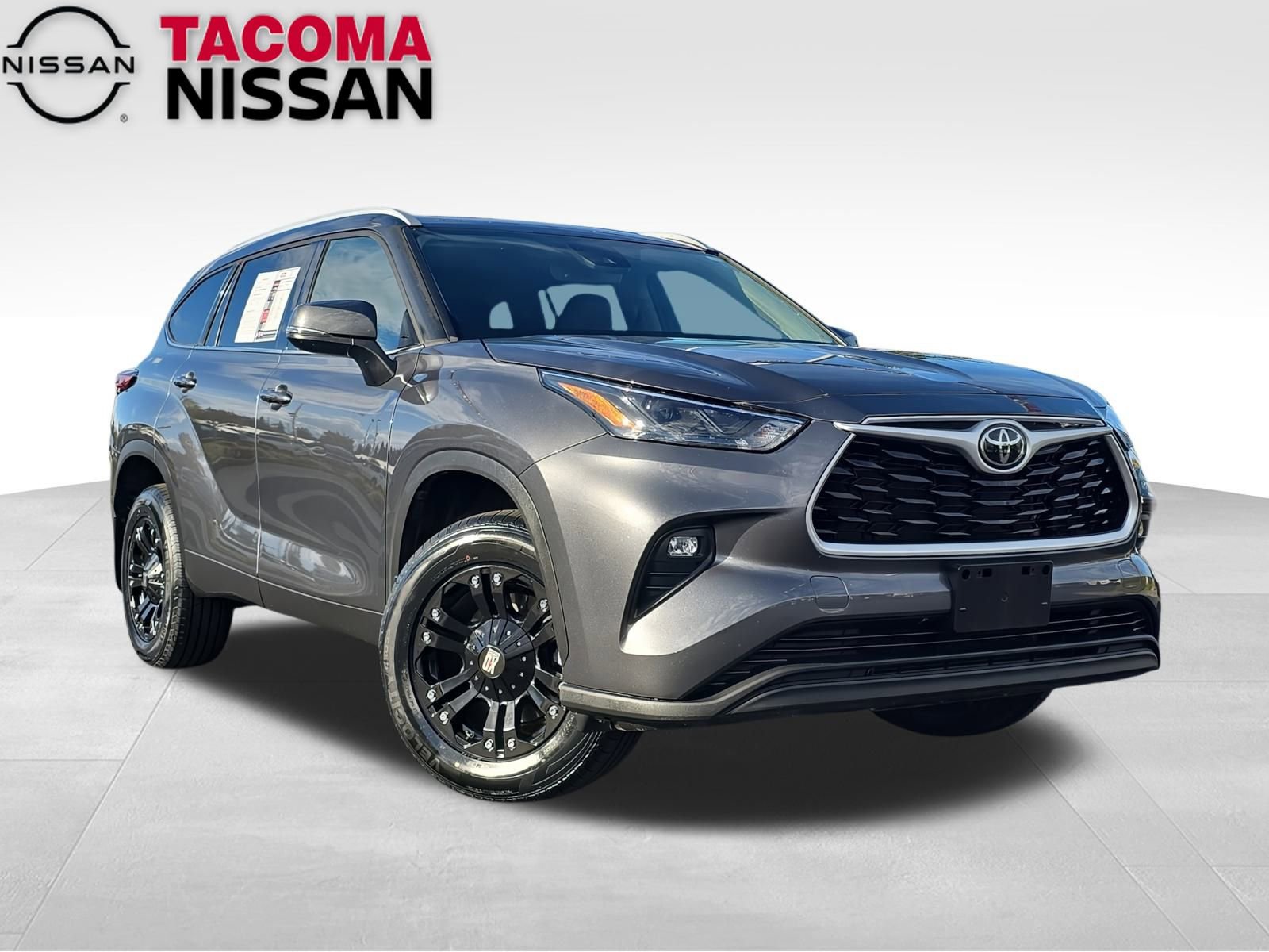Used 2022 Toyota Highlander XLE