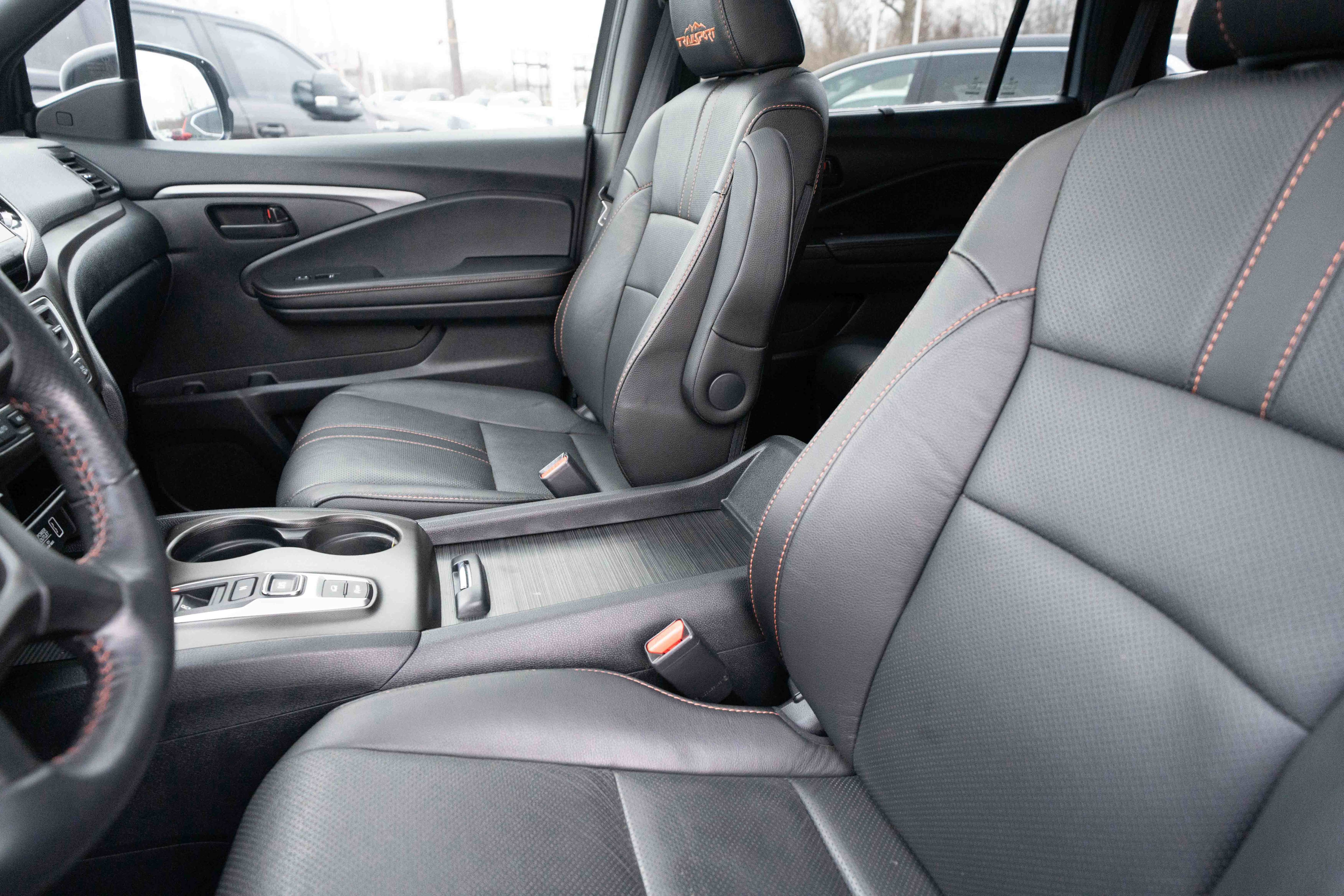 Certified 2022 Honda Pilot TrailSport image 10