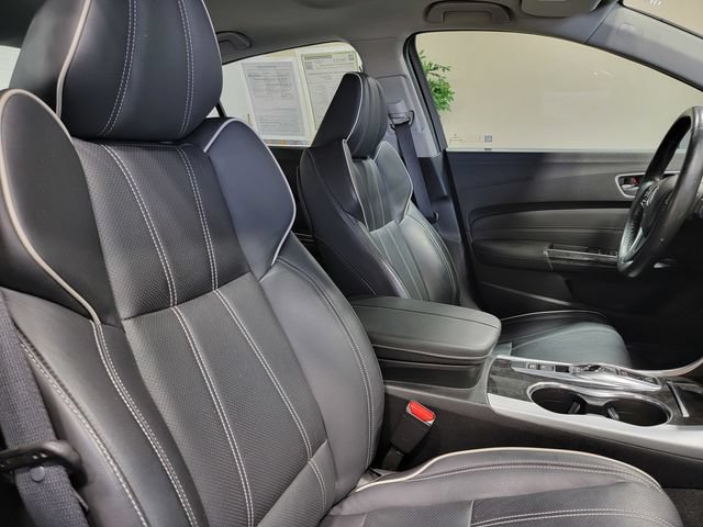 Used 2018 Acura TLX V6 w/ Technology Package FWD image 16