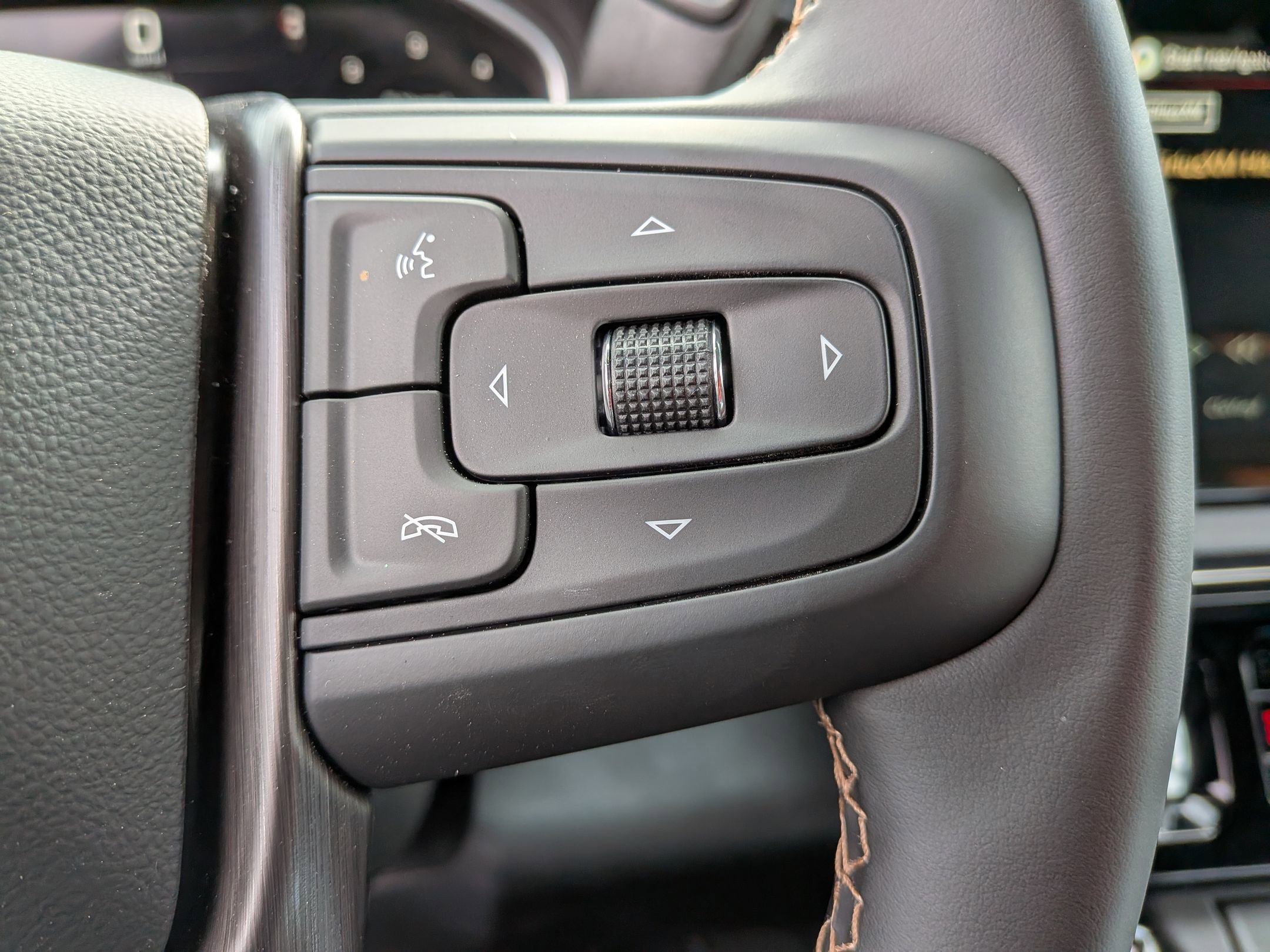 New 2026 GMC Sierra 2500 AT4 w/ AT4 Premium Plus Package image 17