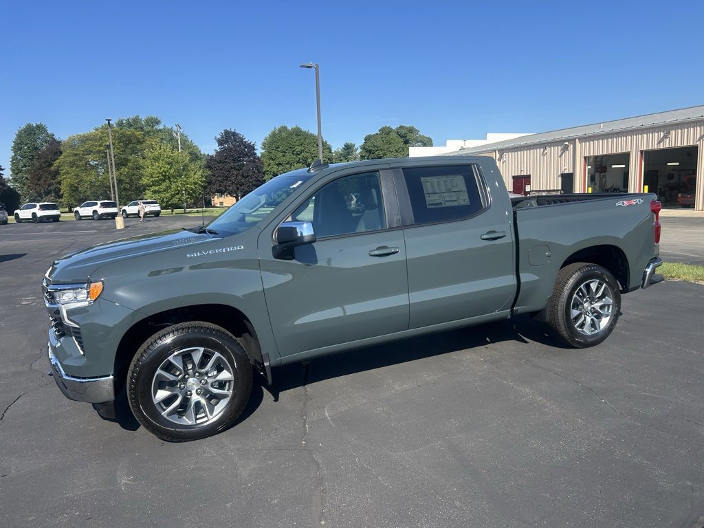 New 2026 Chevrolet Silverado 1500 LT image 2