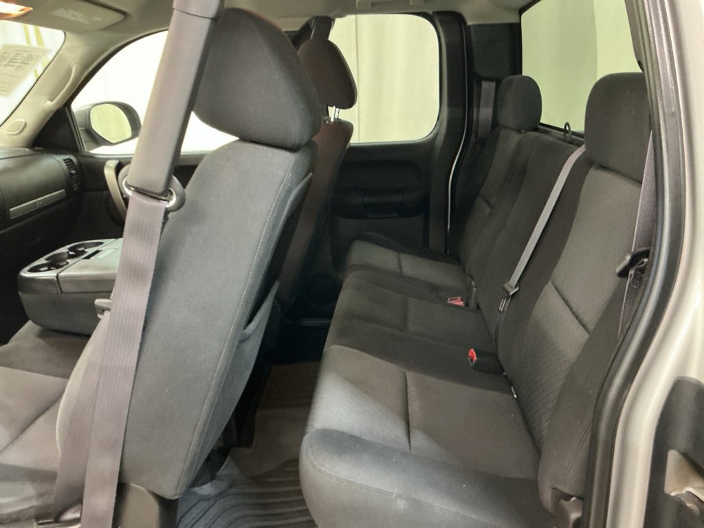 Used 2011 Chevrolet Silverado 1500 LT w/ All-Star Edition AWD/4WD image 21
