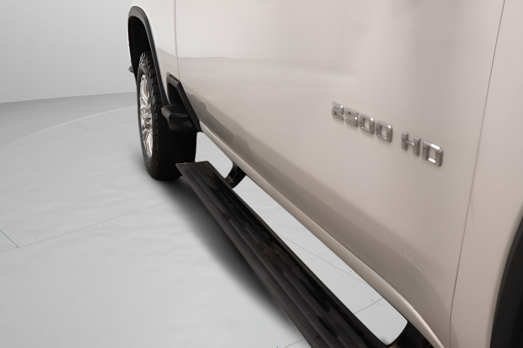 Used 2021 Chevrolet Silverado 2500 High Country w/ Z71 Off-Road Package AWD/4WD image 34