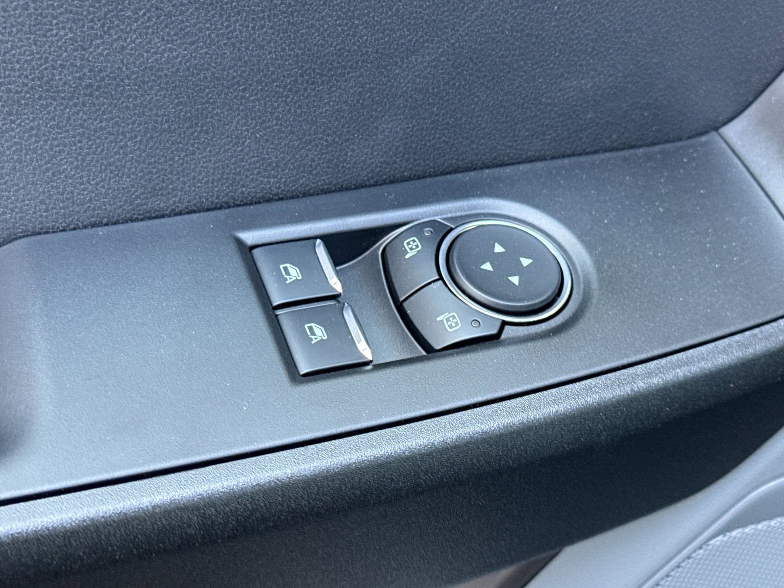 New 2025 Ford F350 XL w/ XL Chrome Package image 11