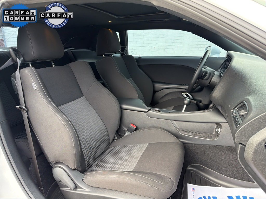 Used 2023 Dodge Challenger R/T w/ Blacktop Package image 11