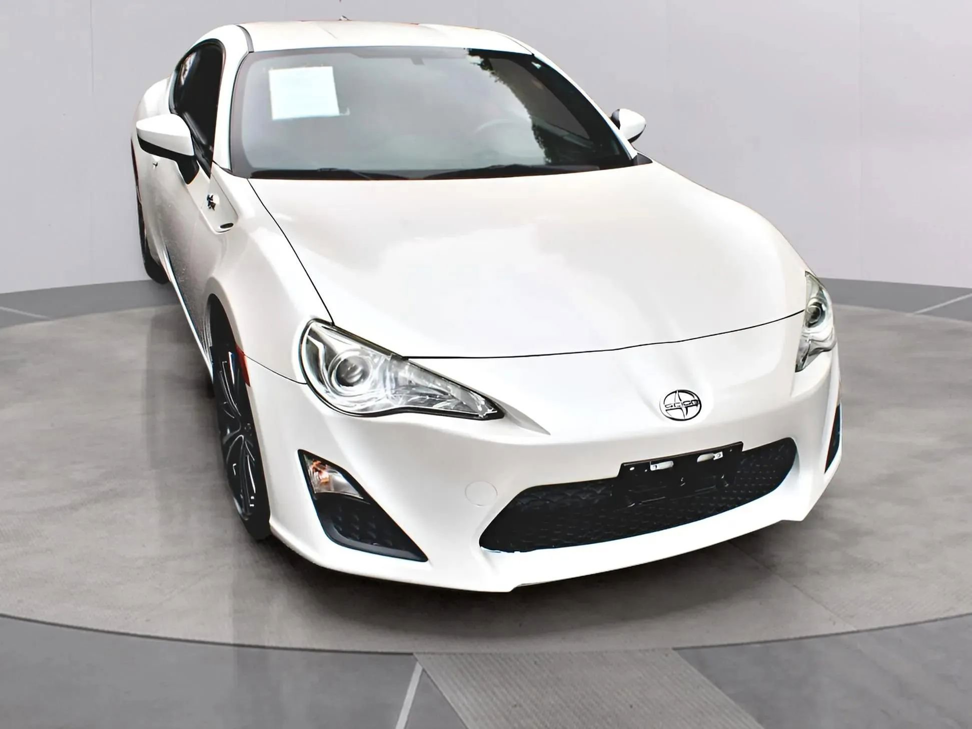 Used 2013 Scion FR-S image 27