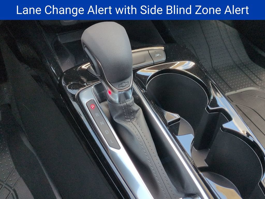 New 2026 Chevrolet Trax LT w/ Sunroof Package FWD image 19