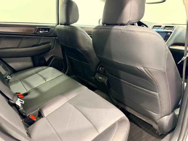 Used 2018 Subaru Outback 2.5i Limited AWD/4WD image 31