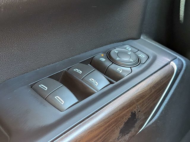 Used 2019 GMC Sierra 1500 SLT w/ SLT Premium Package AWD/4WD image 28