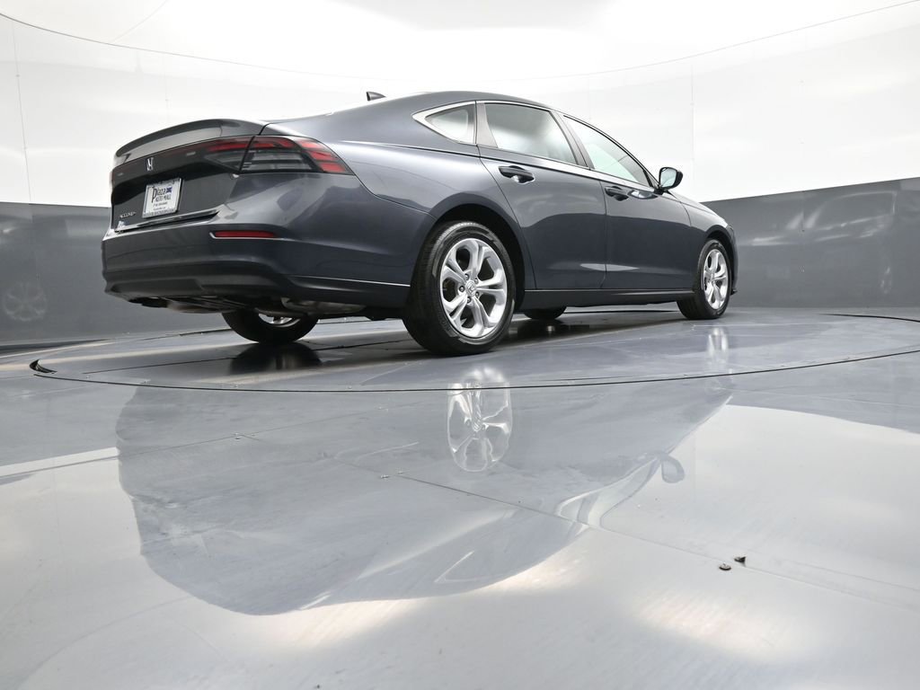 Used 2023 Honda Accord LX image 29
