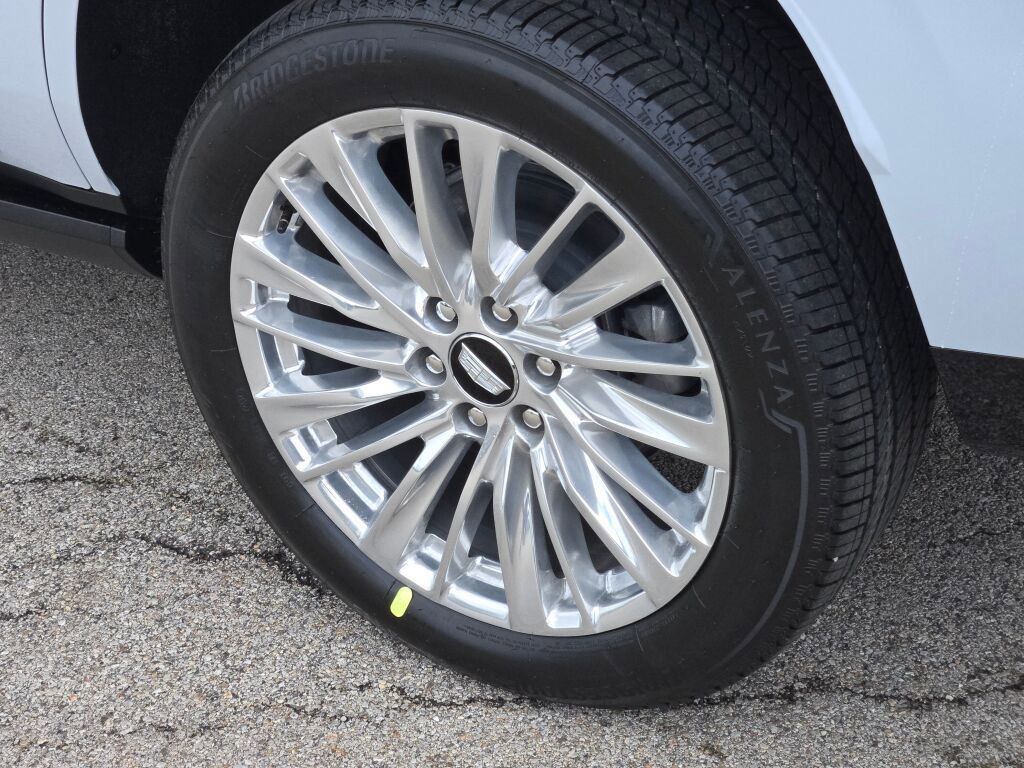 New 2026 Cadillac Escalade Luxury image 18