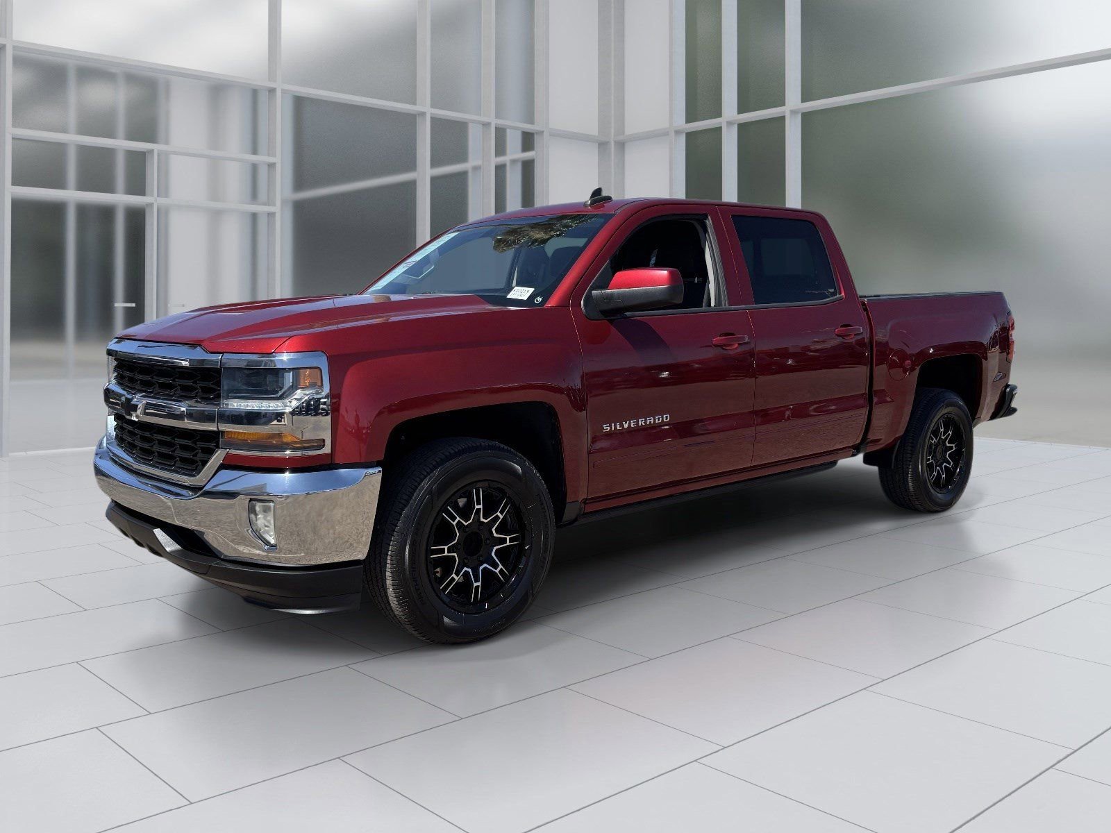 Used 2018 Chevrolet Silverado 1500 LT w/ All Star Edition RWD image 2