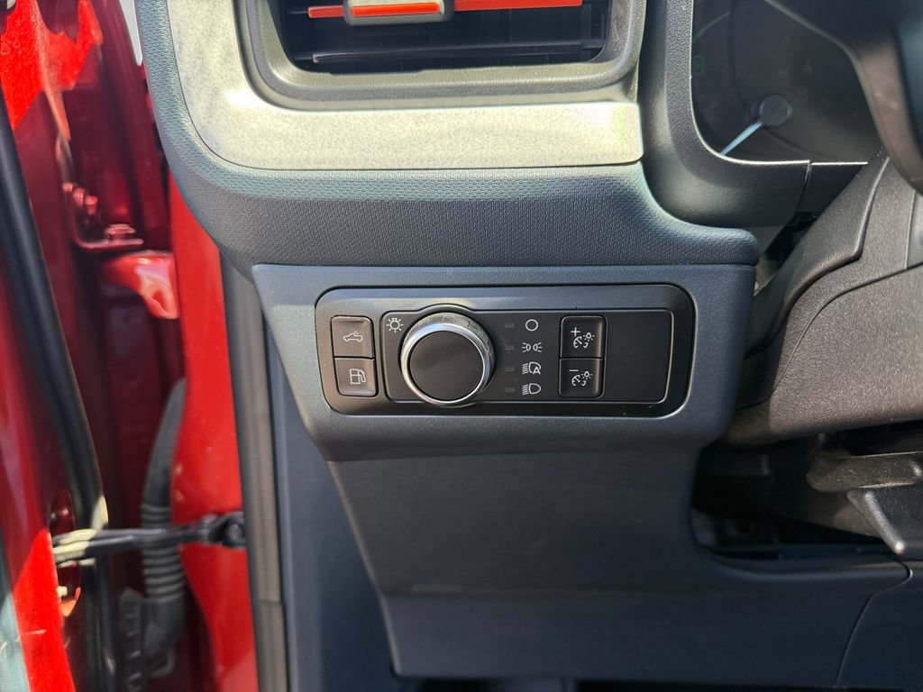 Used 2024 Ford Maverick XLT w/ XLT Luxury Package FWD image 6