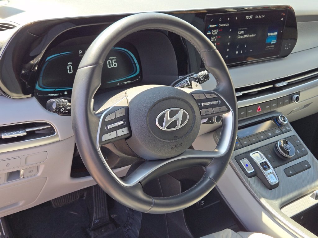 Used 2025 Hyundai Palisade SEL FWD image 19