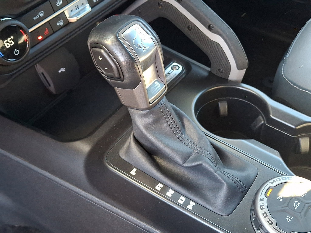 Used 2023 Ford Bronco Outer Banks AWD/4WD image 16