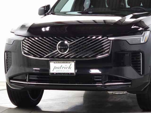 Used 2026 Volvo XC90 B6 Ultra w/ Protection Package image 3