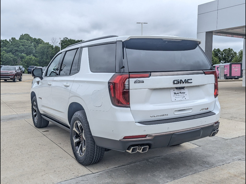 New 2026 GMC Yukon AT4 Ultimate w/ LPO, Floor Liner Package AWD/4WD image 8