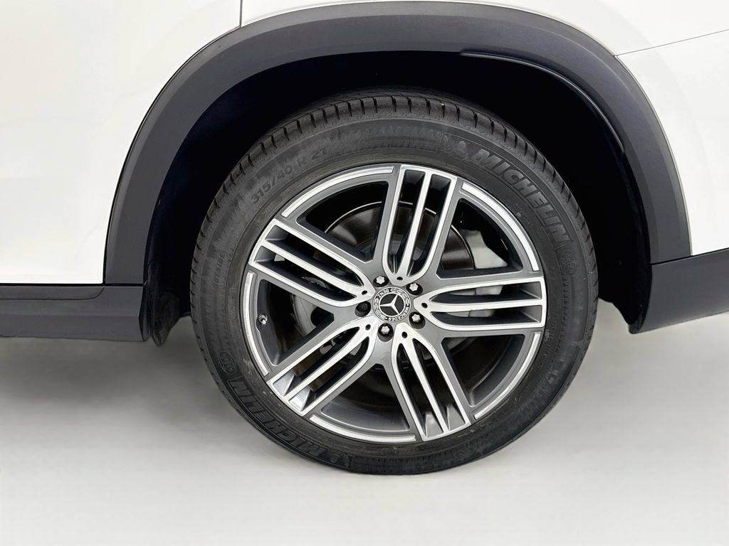 Used 2024 Mercedes-Benz GLS 450 4MATIC image 30