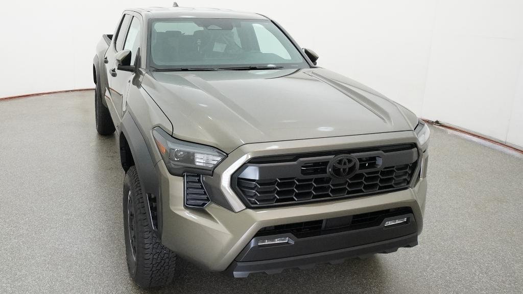 New 2026 Toyota Tacoma TRD Off-Road AWD/4WD image 8